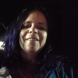 Meet your Posher, Tina